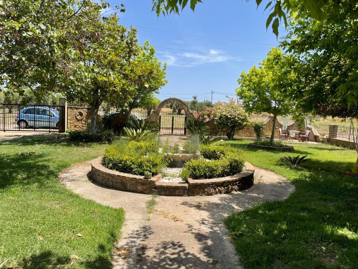 Mama'S Sunshine Garden Villa Agios Ilias  外观 照片