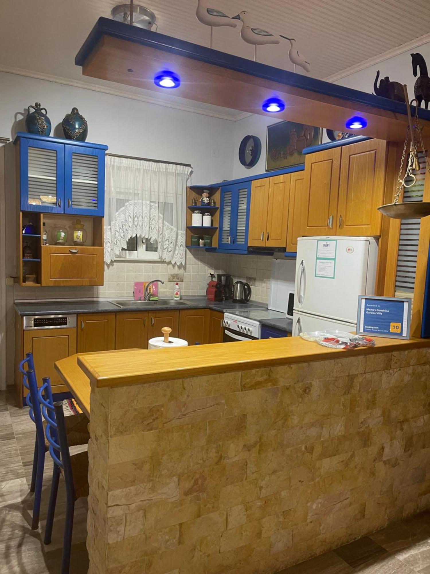 Mama'S Sunshine Garden Villa Agios Ilias  外观 照片